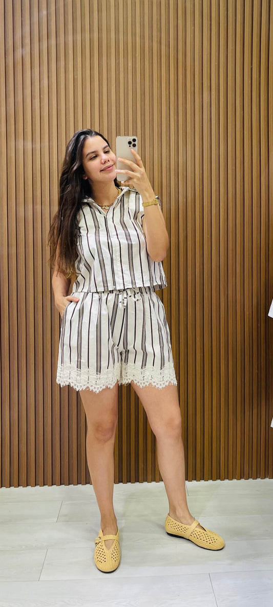 Vicky Striped set