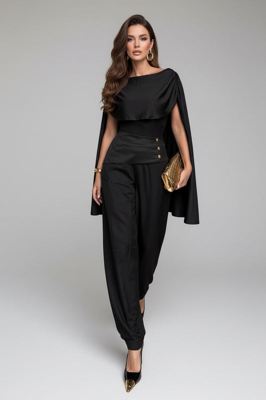 Impact Black with Detail Leather Set