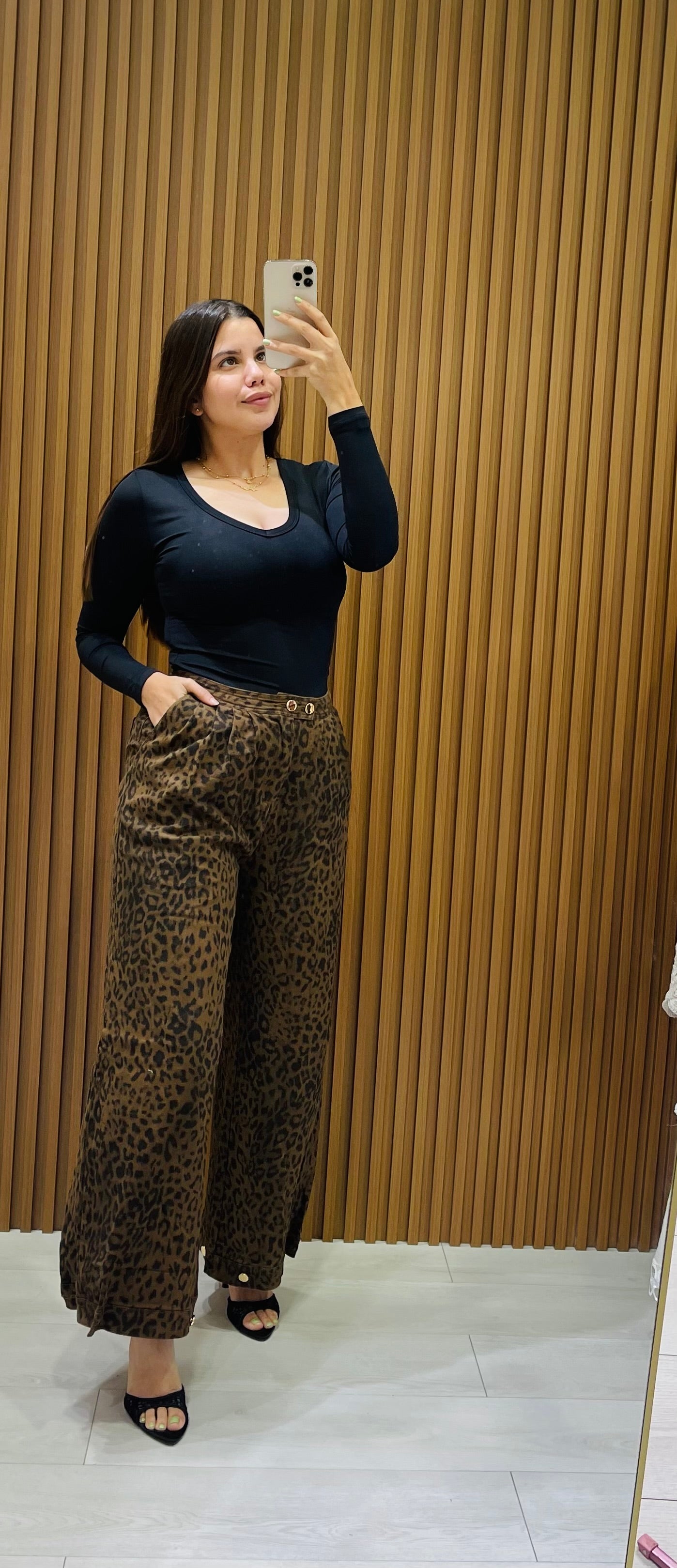 Julieta Long Sleeve Top