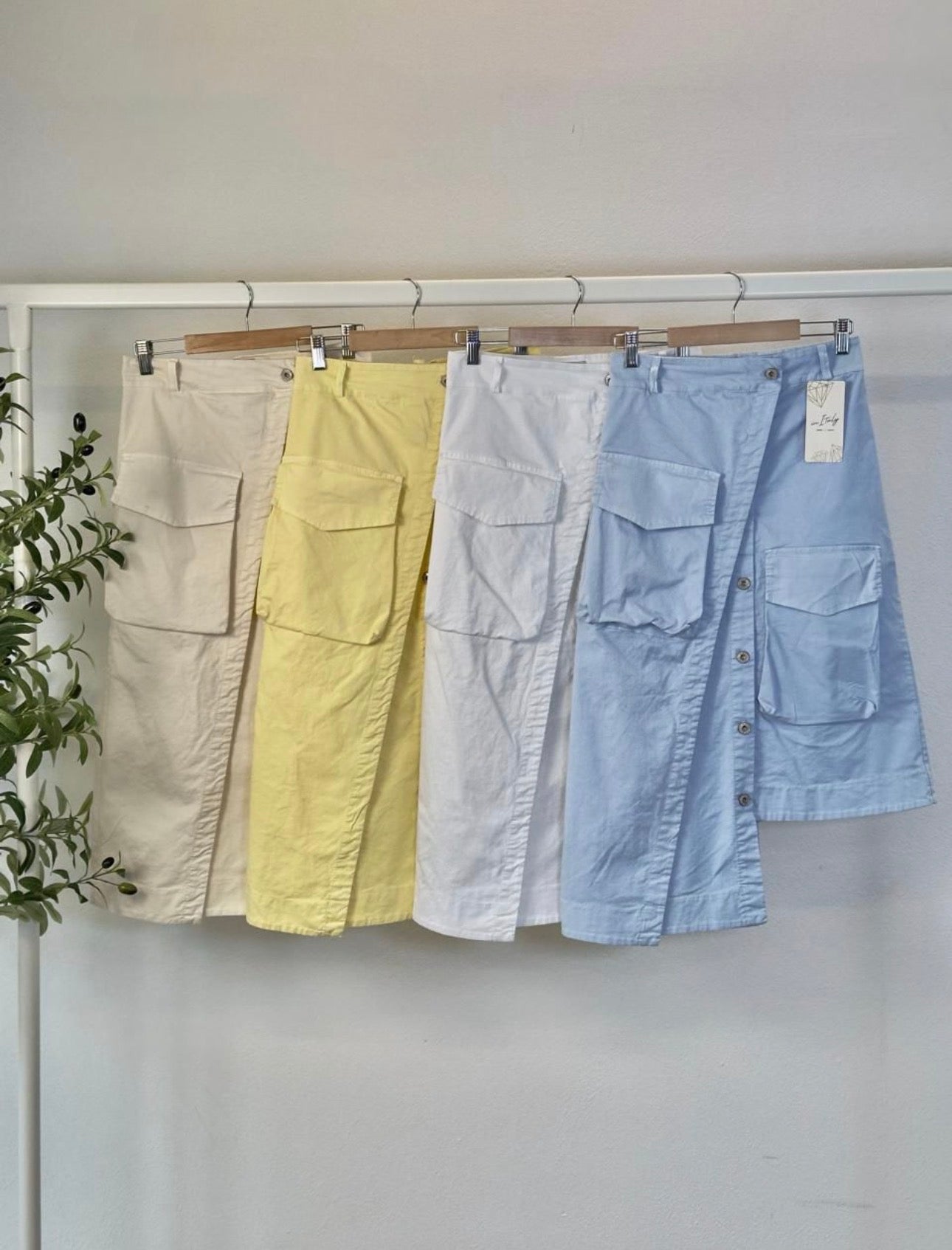 Cargo Asimetric Skirt