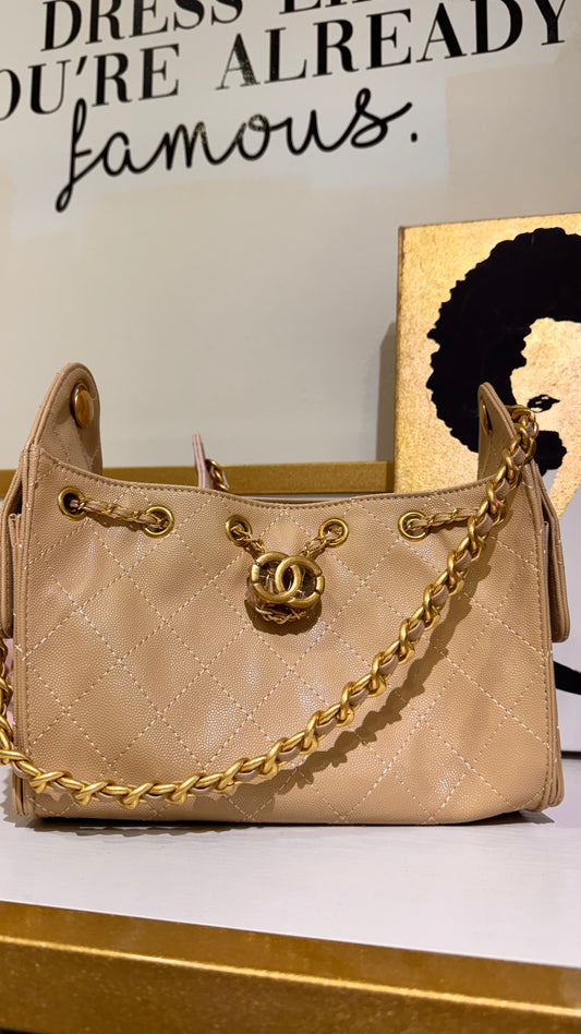 Daira Bag
